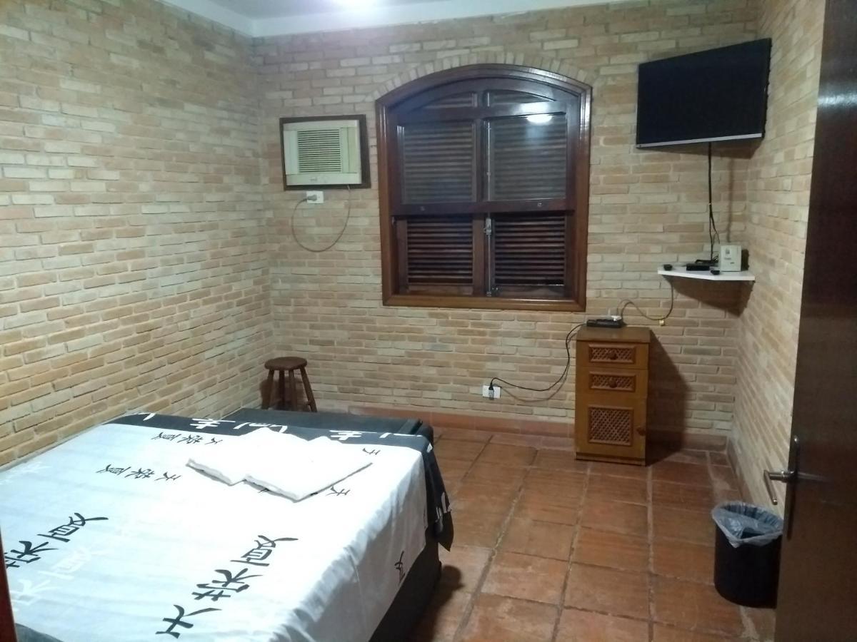 Pousada Casa Do Gustavo กัวรูจา ภายนอก รูปภาพ