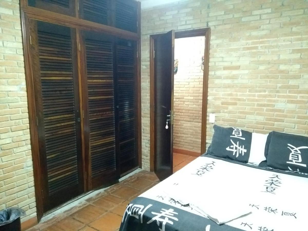 Pousada Casa Do Gustavo กัวรูจา ภายนอก รูปภาพ